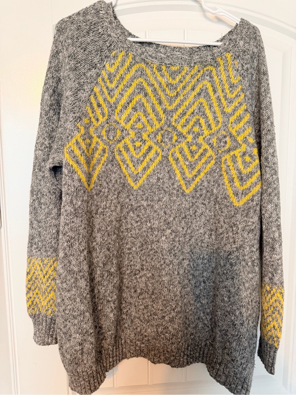 Maurices Gray Sweater with Yellow Geometric Motif